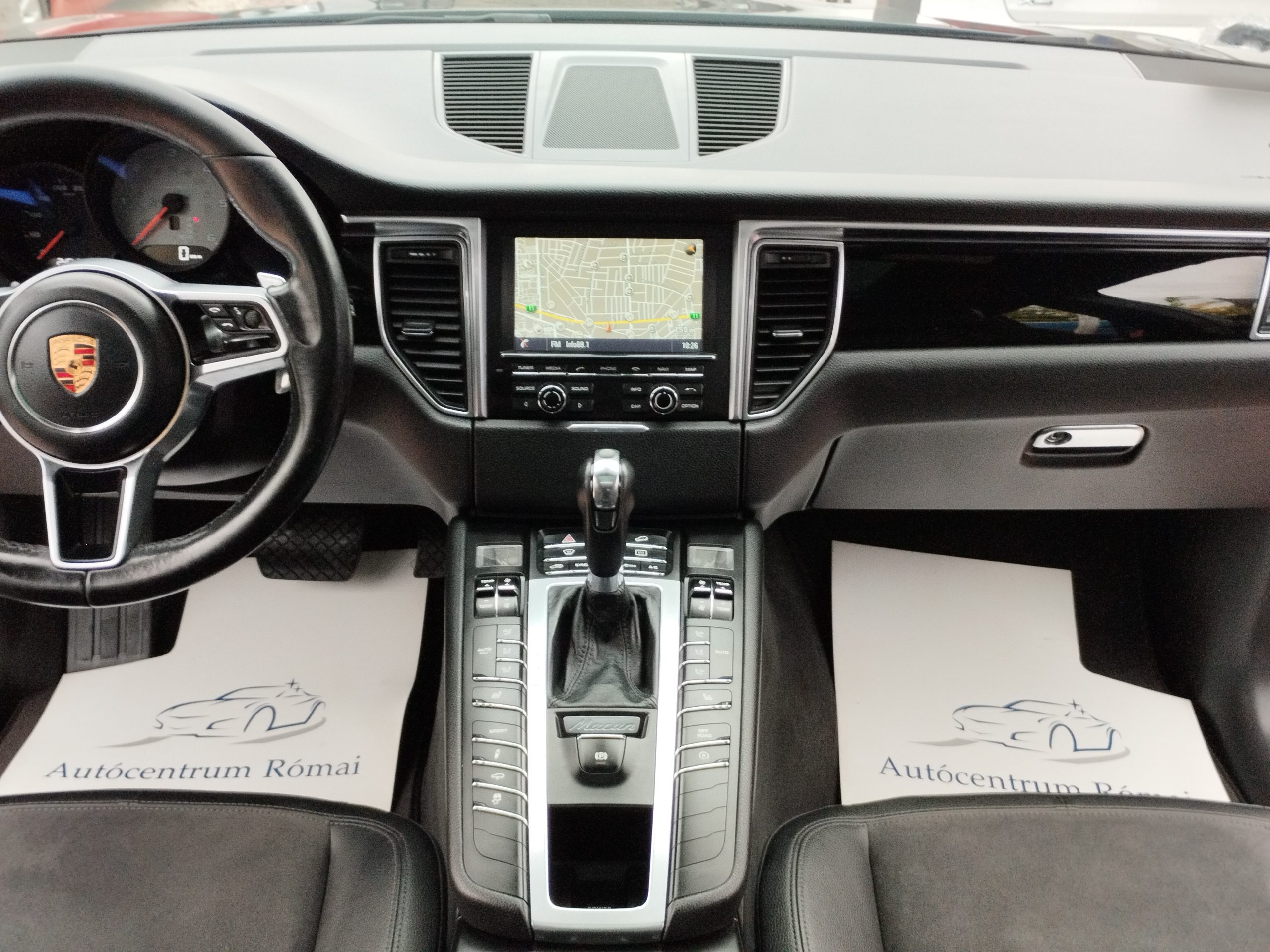 PORSCHE MACAN S Dízel PDK PANORÁMA TETŐ. FÉLBŐR BELSŐ. NAVIGÁCIÓ. TEMPOMAT